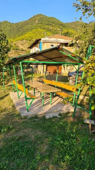 Кемпинги Green Zone Camping and Guest House Ахпат-5